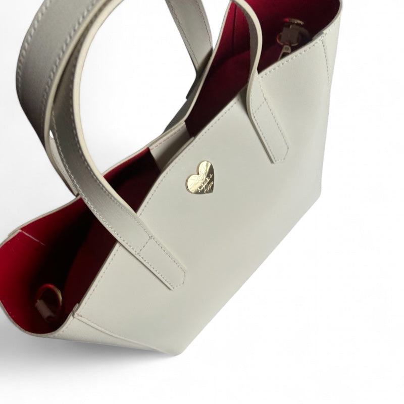 Lady Fifth Avenue - New York Collection