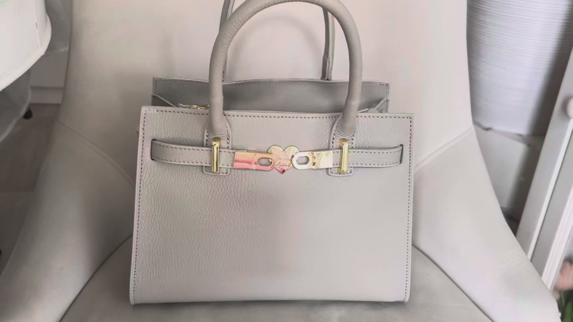 Lady Manhattan Small